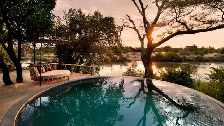 Grumeti Serengeti River Lodge (7)